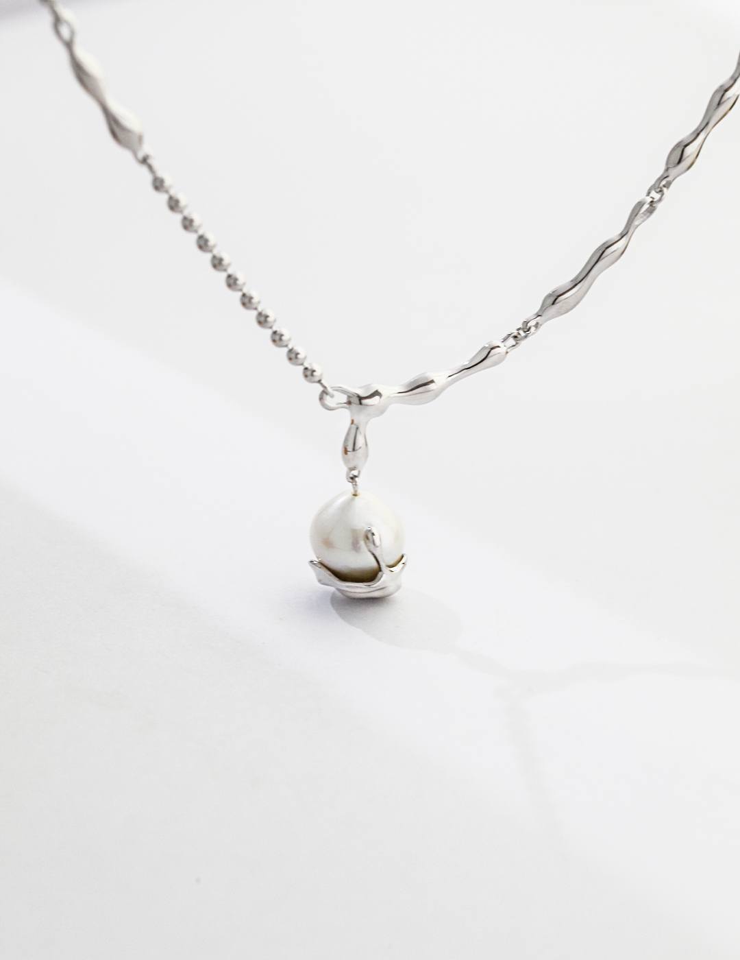 18K gold necklace with a natural baroque pendant in a unique fluid shape-love story jewelry