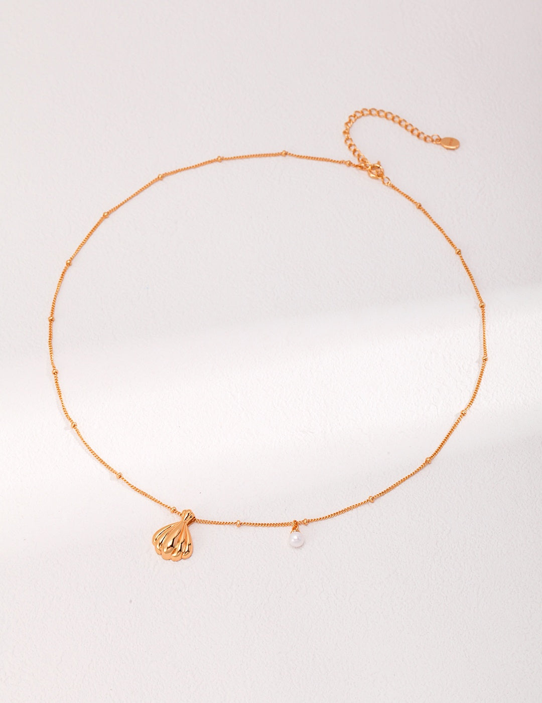 "Dressed" Romantic 18K Gold Natural Pearl Pendant