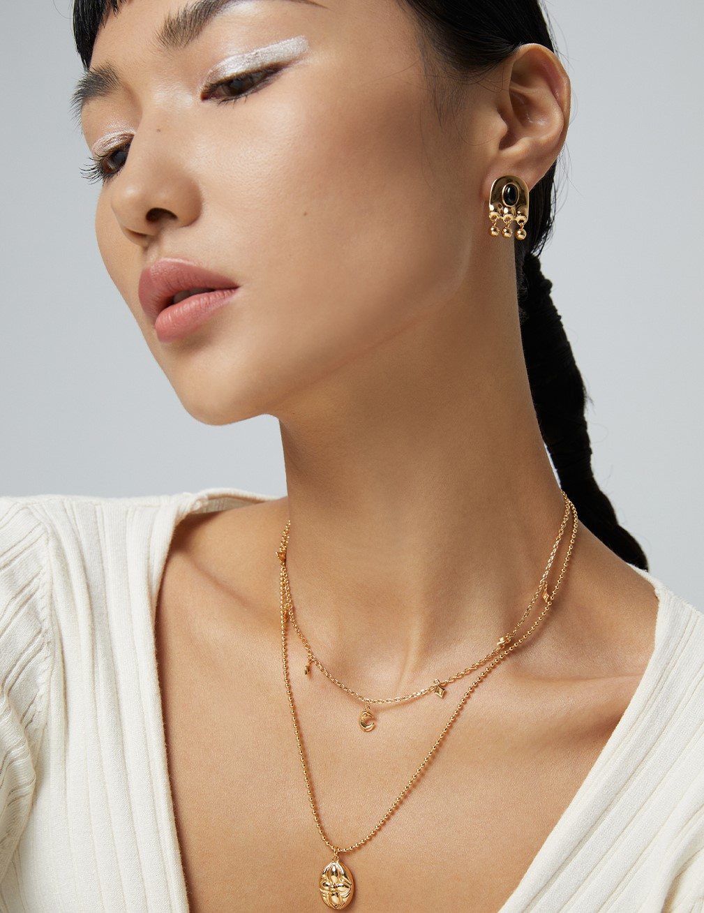 18k gold choker with moon and stars design-love story jewelry