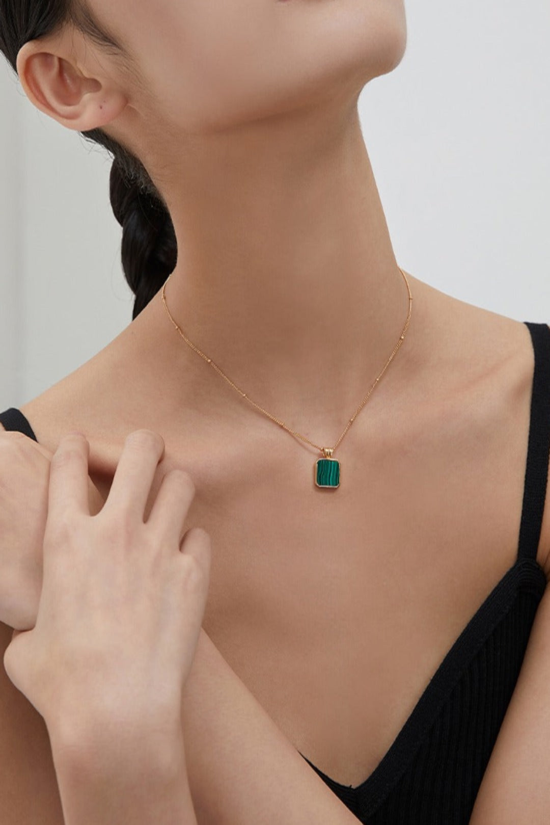  S925 silver necklace plated with 18k gold and featuring a malachite pendant love story jewelry